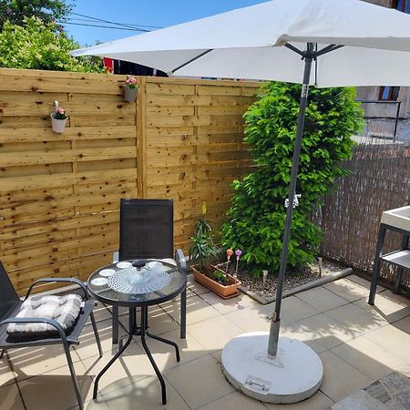 Studio Apartment City With Free Parking Pula Buitenkant foto